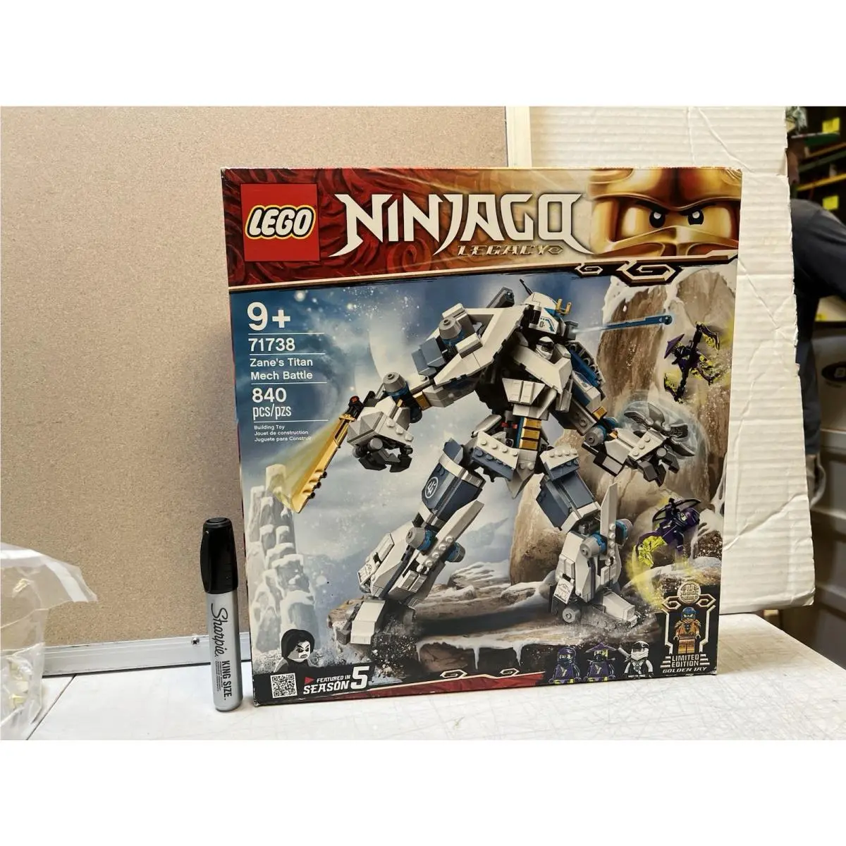 Lego Ninjago Legacy 71738 Zane`s Titan Mech Battle 840 Pcs