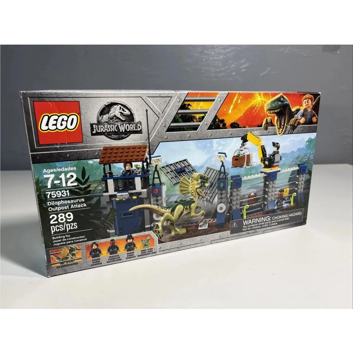 Lego Jurassic World: Dilophosaurus Outpost Attack 75931