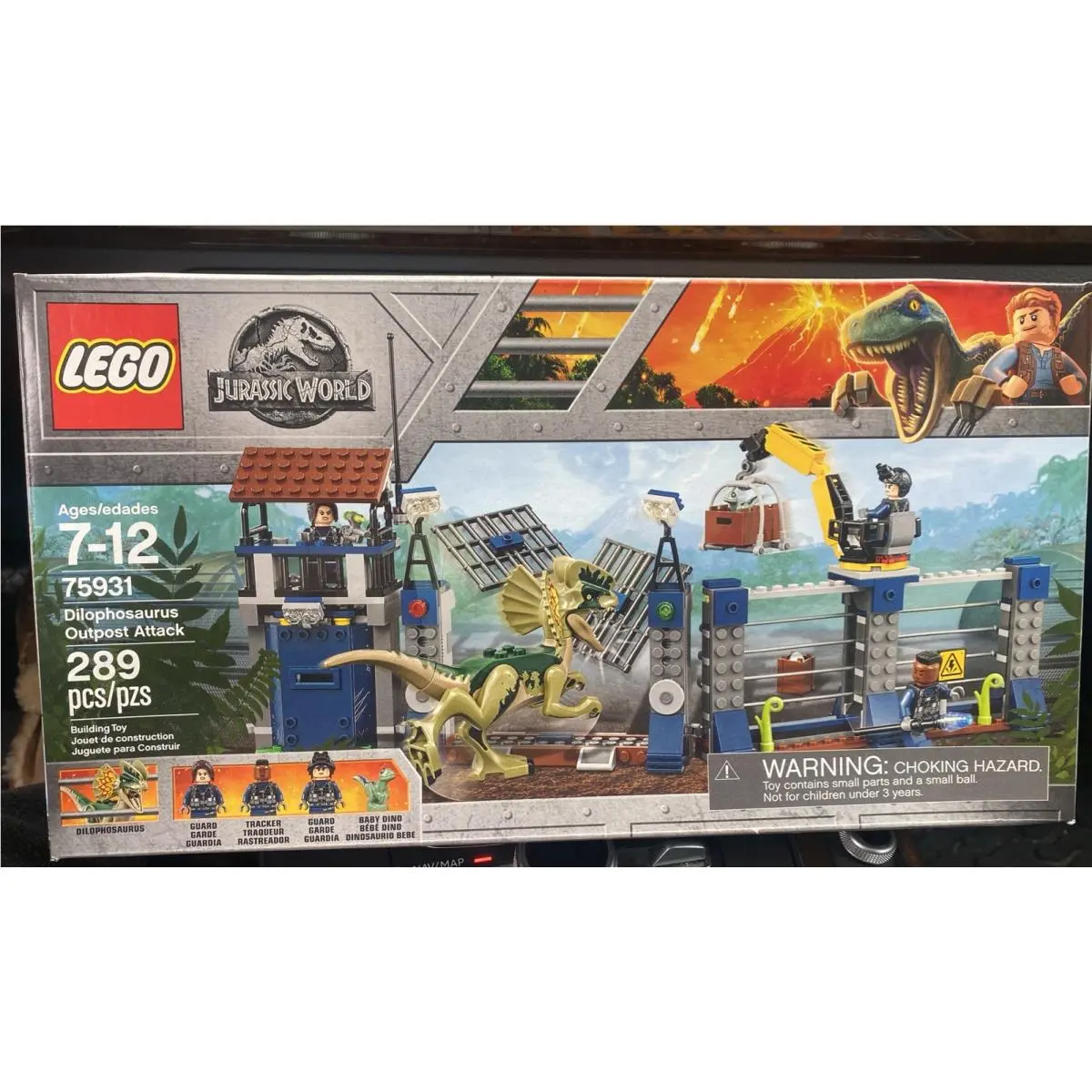 Lego 75931 Jurassic World Dilophosaurus Outpost Attack Retired