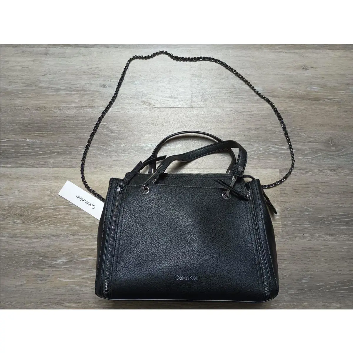 Calvin Klein Garnet Women`s Top Zip Crossbody Purse Handbag Tote Black