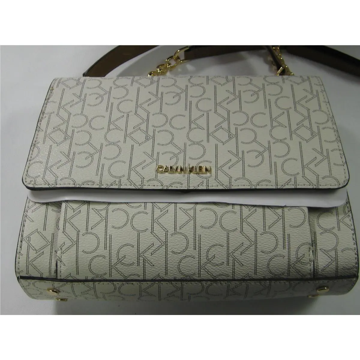 Calvin Klein Hudson Style White Cream Tan Handle H9GDJGA1