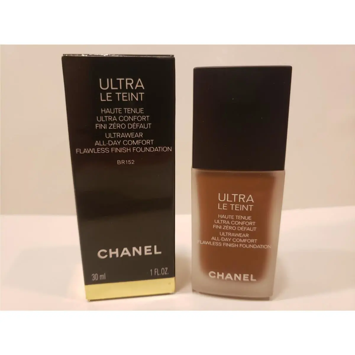 Chanel Ultra Le Teint Flawless Finish Liquid Foundation BR152 1oz