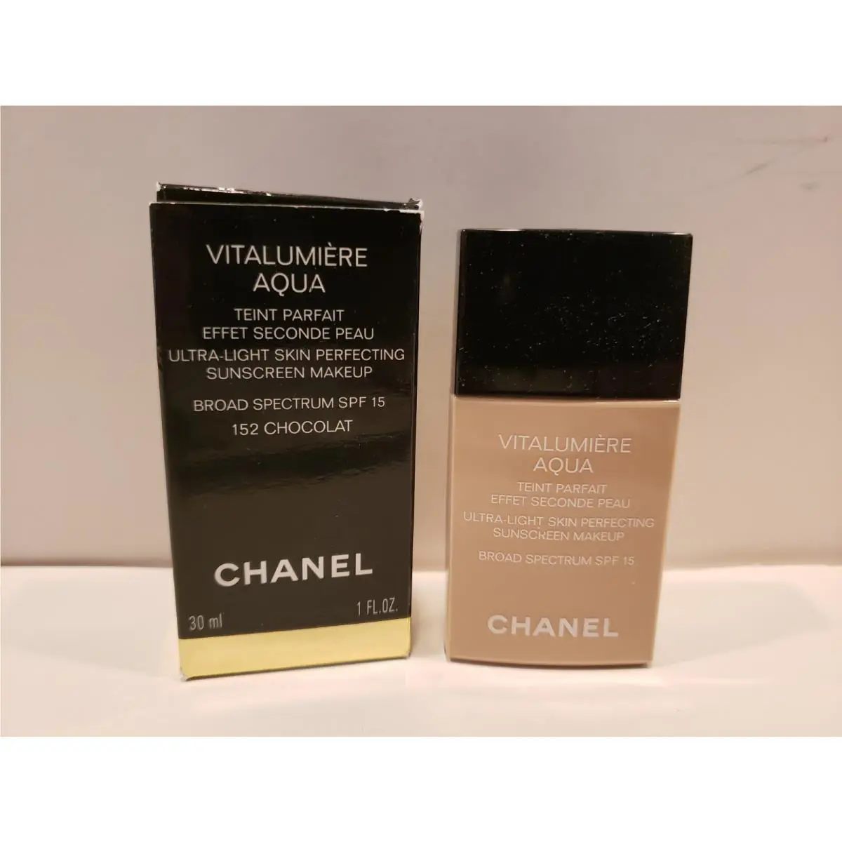 Chanel- Vitalumiere Aqua Ultra Light Perfecting Makeup Spf 15 - 152 Chocolat
