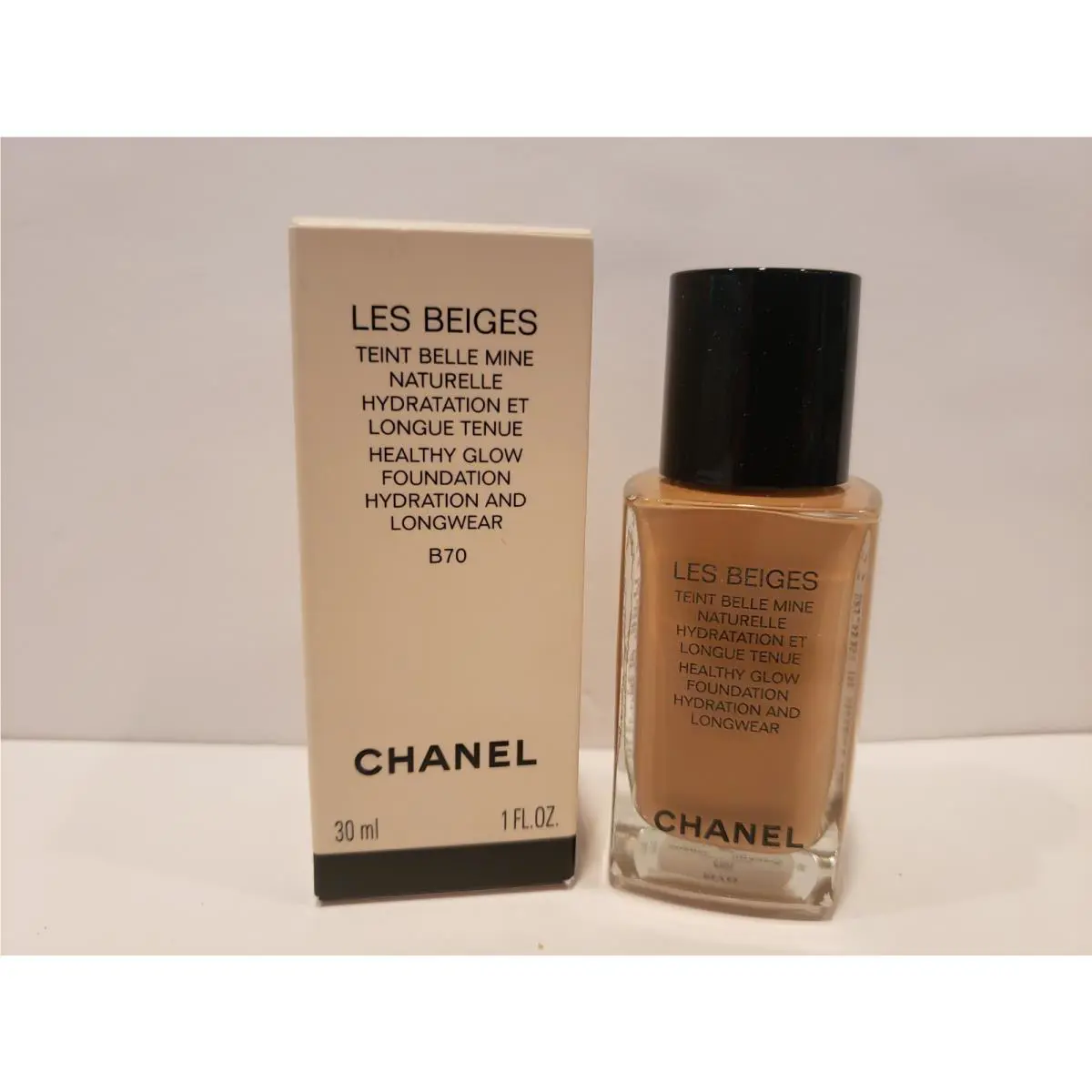 Chanel Les Beiges Healthy Glow Foundation Hydration and Longwear B70 1 Fl Oz