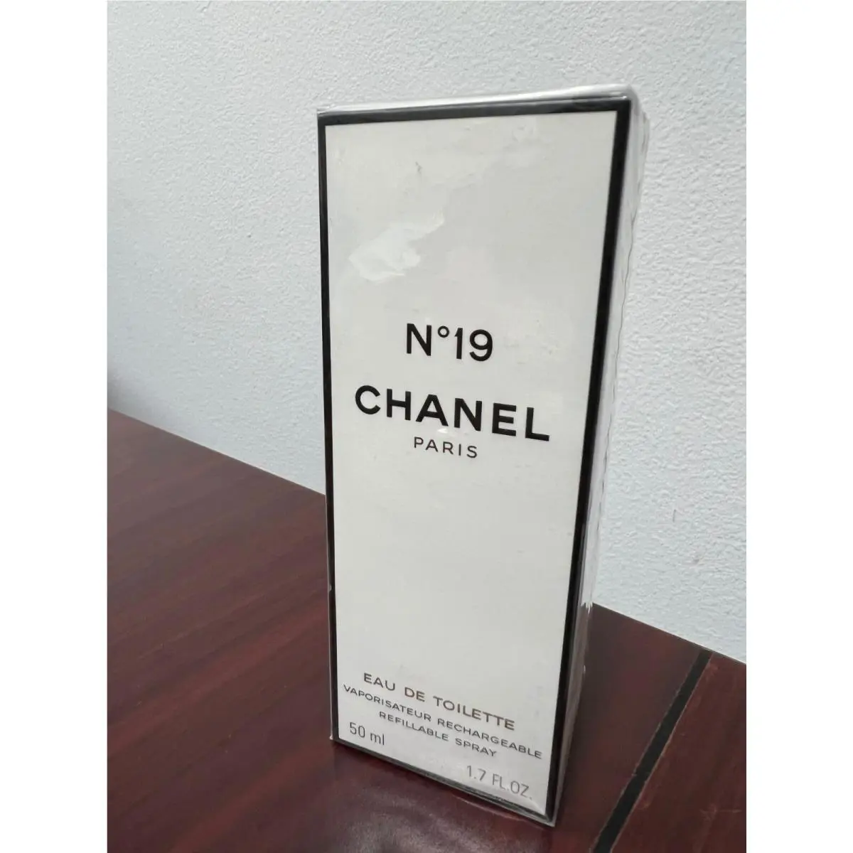 Made IN France Chanel N.19 1.7 FL oz / 50 ML Eau De Toilette Refillable Spray