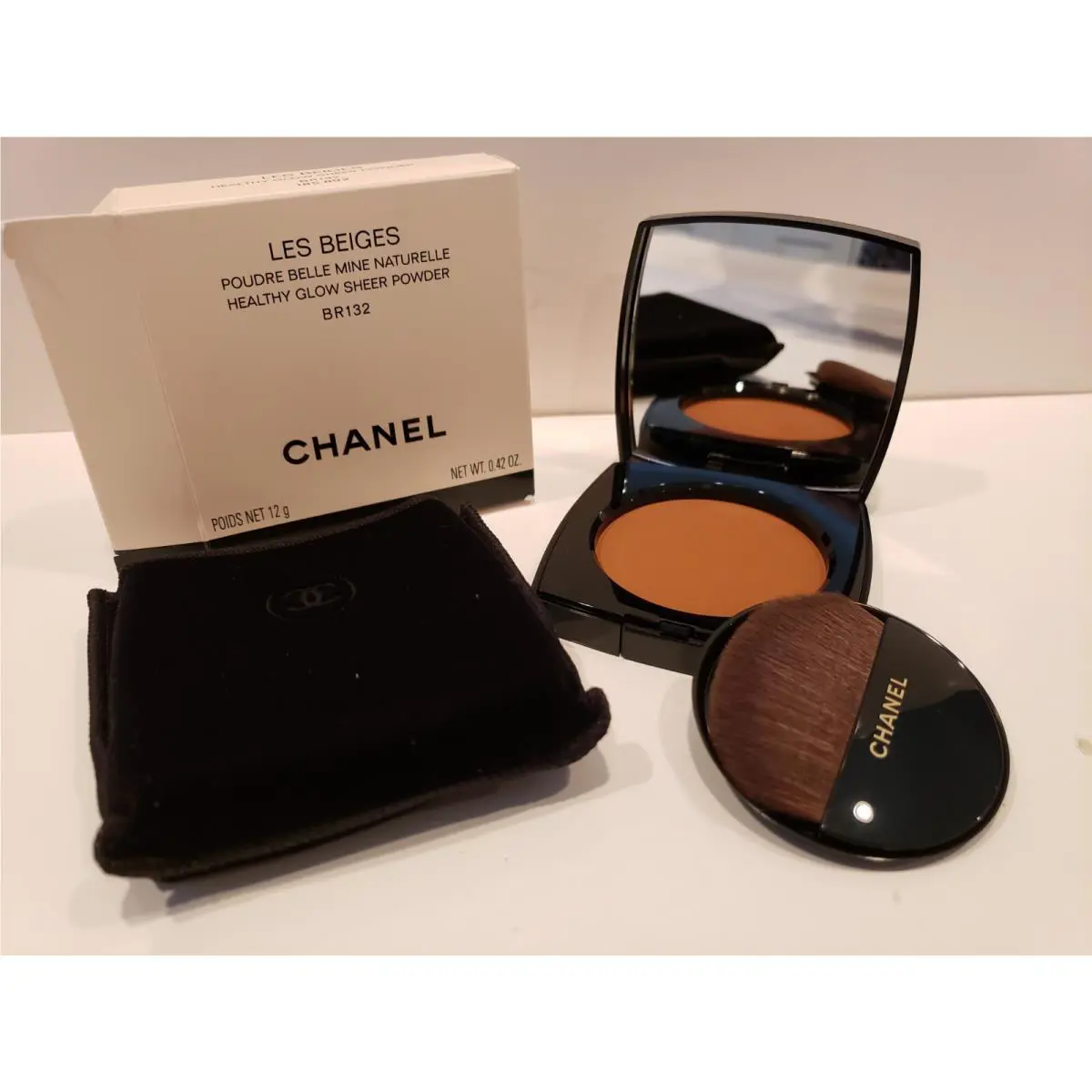Chanel Les Beiges Healthy Glow Sheer Powder BR132