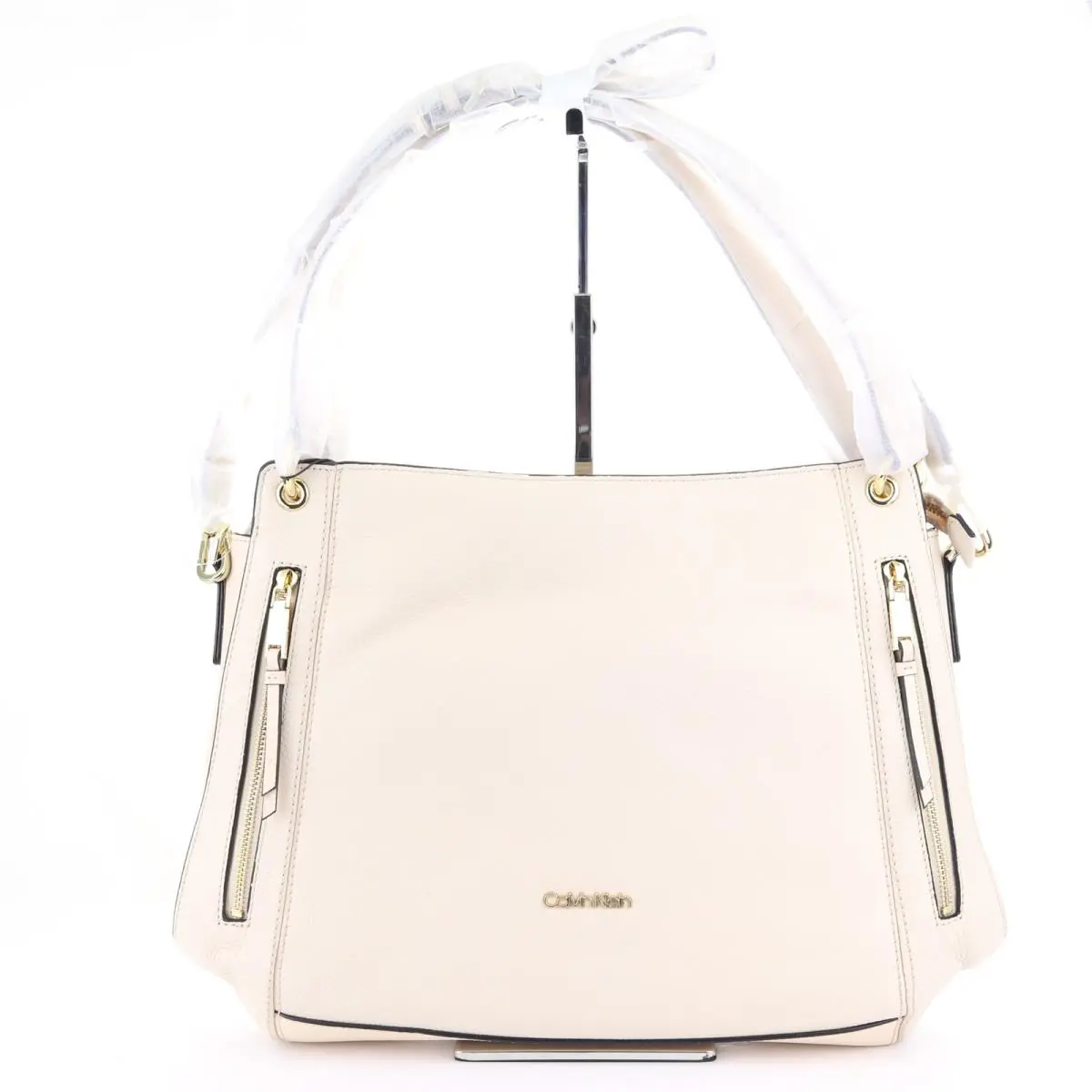 Calvin Klein Melanie Pebble Leather Hobo / Shoulder / Hand Bag Beige
