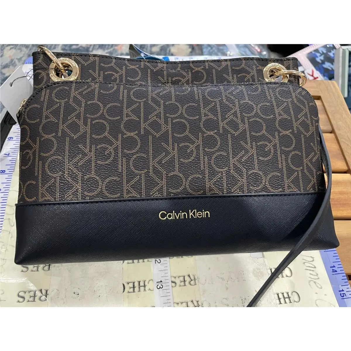 Designer Calvin Klein H9JEJMQ1 Sonoma Signature Organizational Crossbody