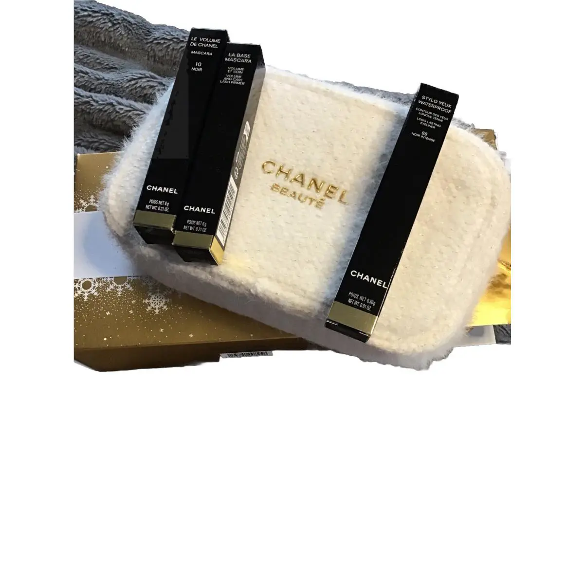 Chanel Holidays All Eyes On 3 Pcs + Fluffy Bag Mascara Noir + Base + Stylo
