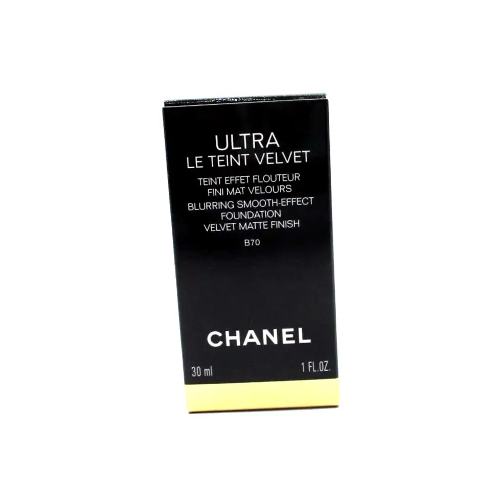 Chanel Ultra Blurring Smooth Effect Foundation Velvet Matte Finish B70 1 oz
