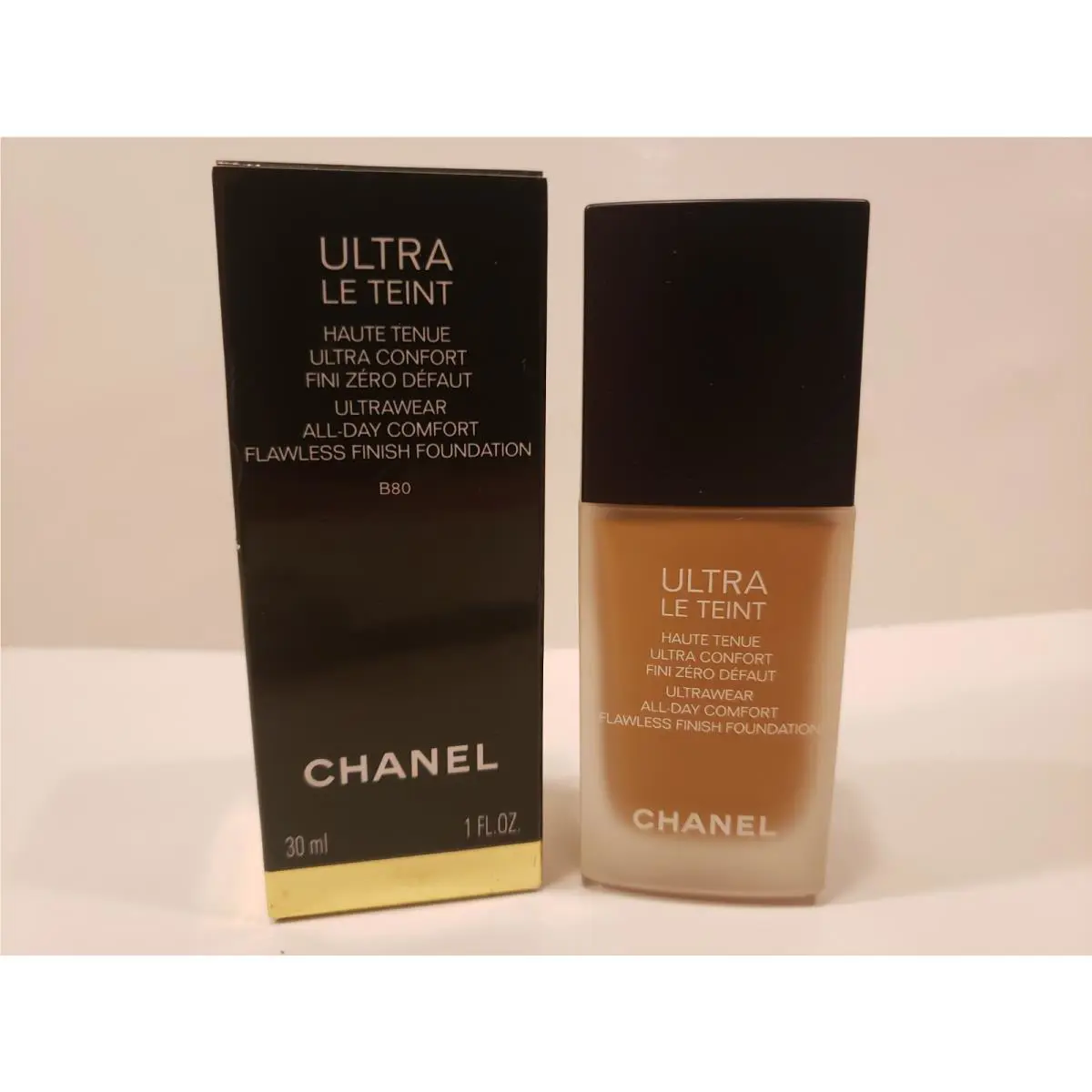 Chanel Ultra Le Teint Flawless Finish Liquid Foundation B80 1oz
