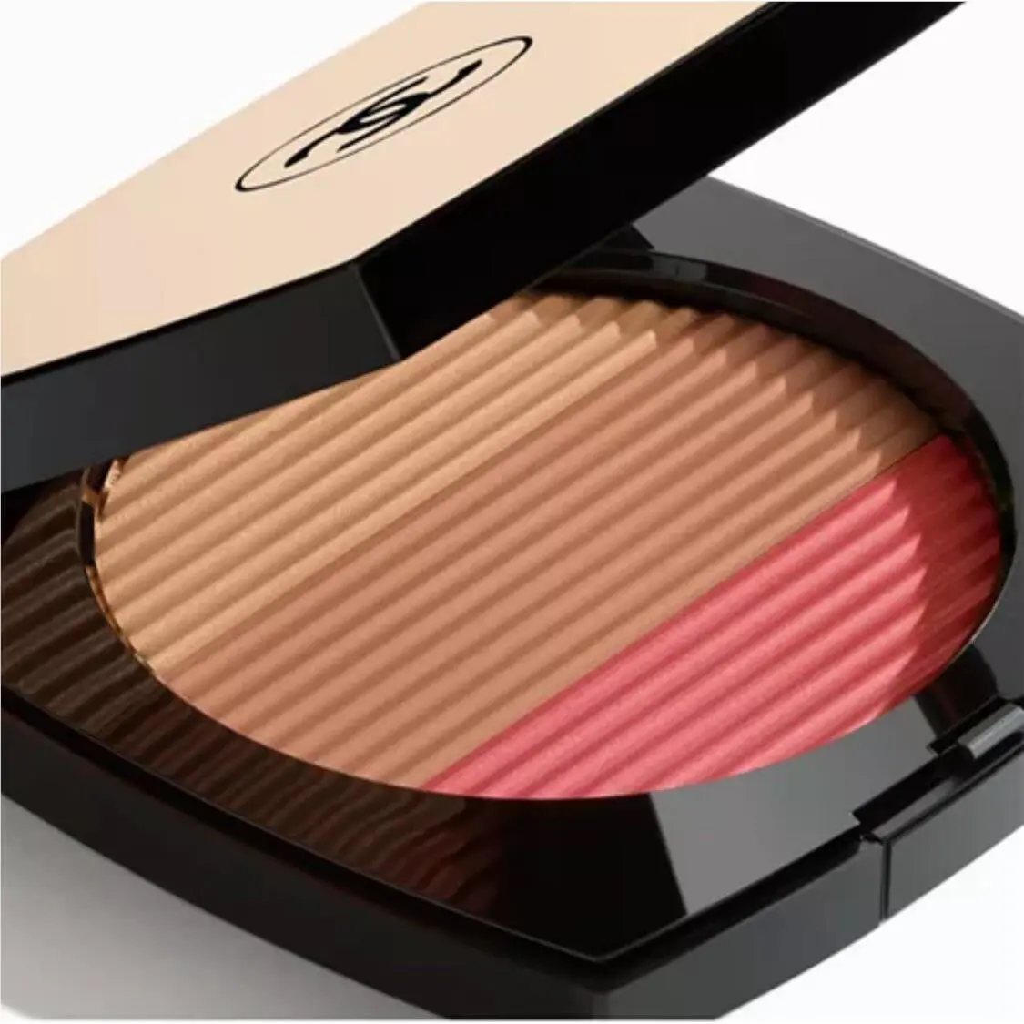 Huge Chanel Les Beiges Healthy Gloww Sun-kissed Powder Medium Rose Gold - Beige, Gold