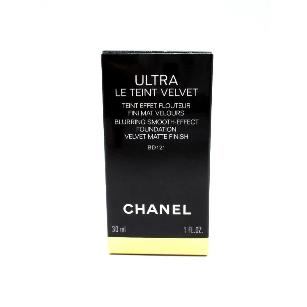 Chanel Ultra Blurring Smooth Effect Foundation Velvet Matte Finish BD121 1 oz