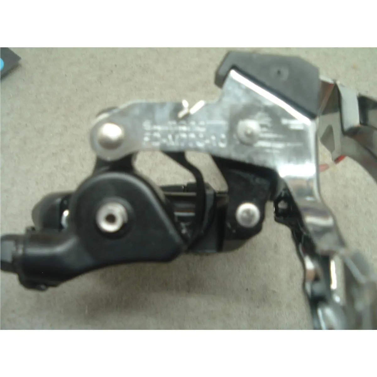 Shimano  - Deore XT - Deore - M770-10 - Black / Chrome 3