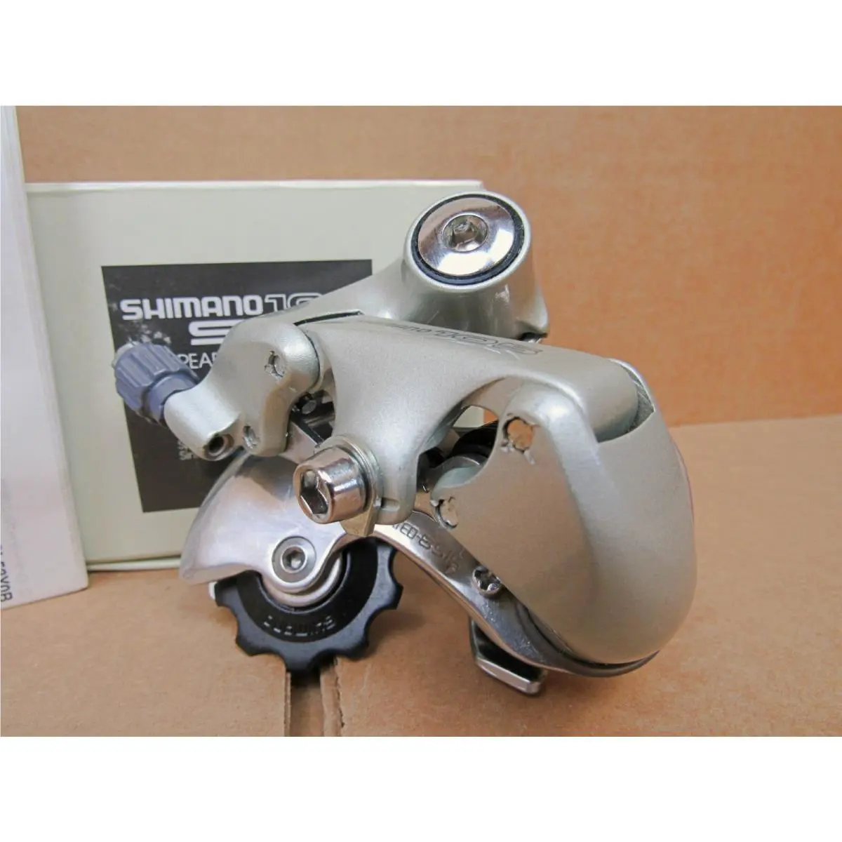 Shimano  - 105 - Gray / Silver 2