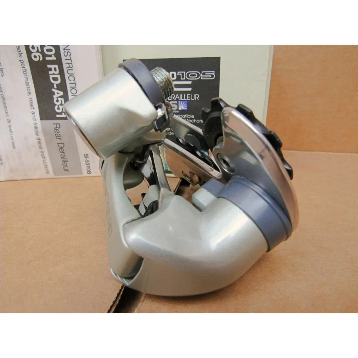 Shimano  - 105 - Gray / Silver 4