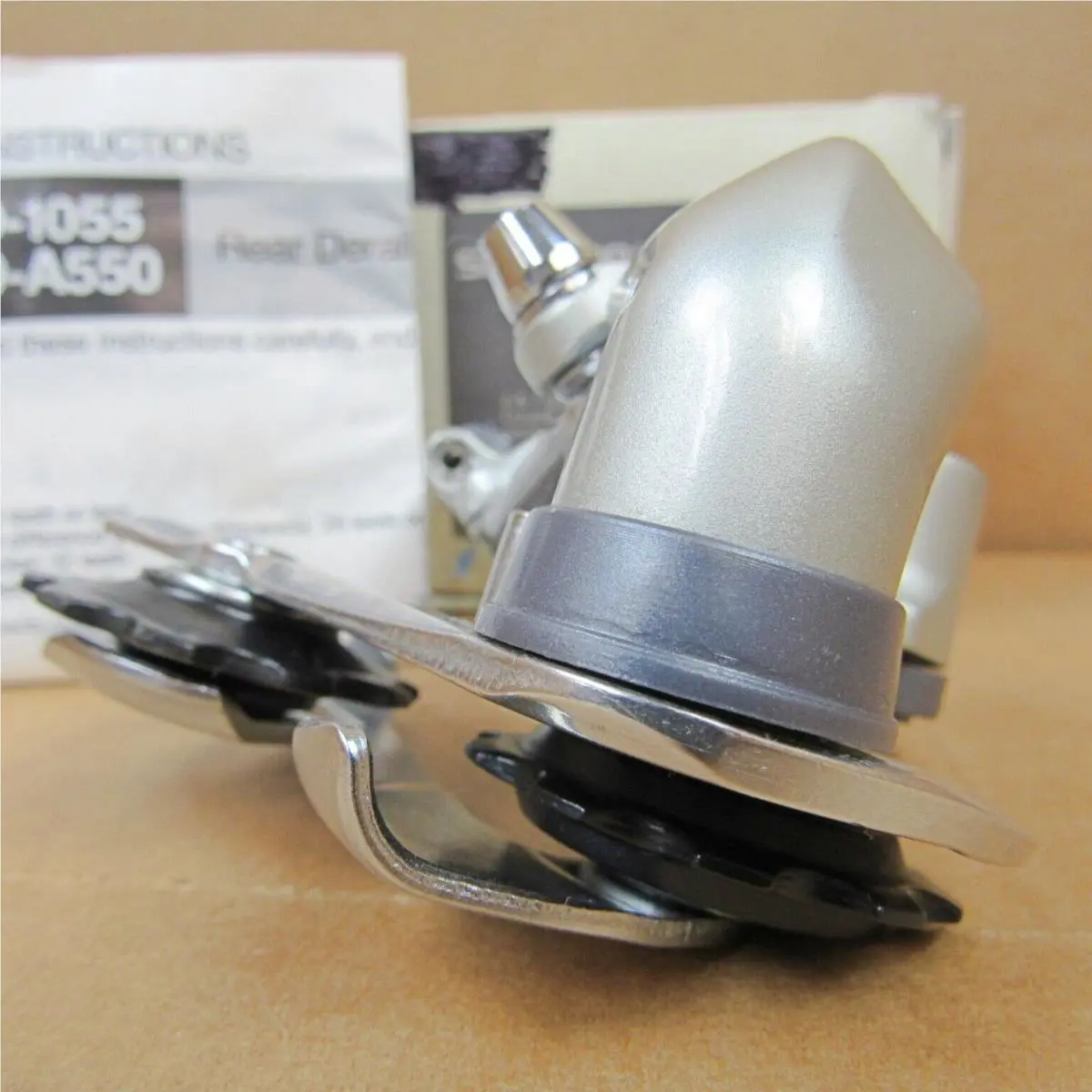 Shimano  - 105 - Gray / Silver 4