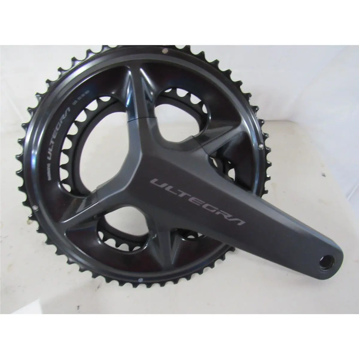 Shimano  - Shimano Ultegra FC-R8100 - Ultegra - Black (UPC: 0192790894058) 0