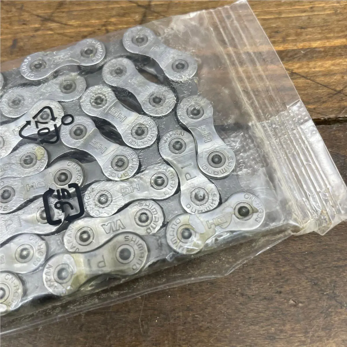 Shimano  - Ultegra - Ultegra - CN-HG93 - Silver 7