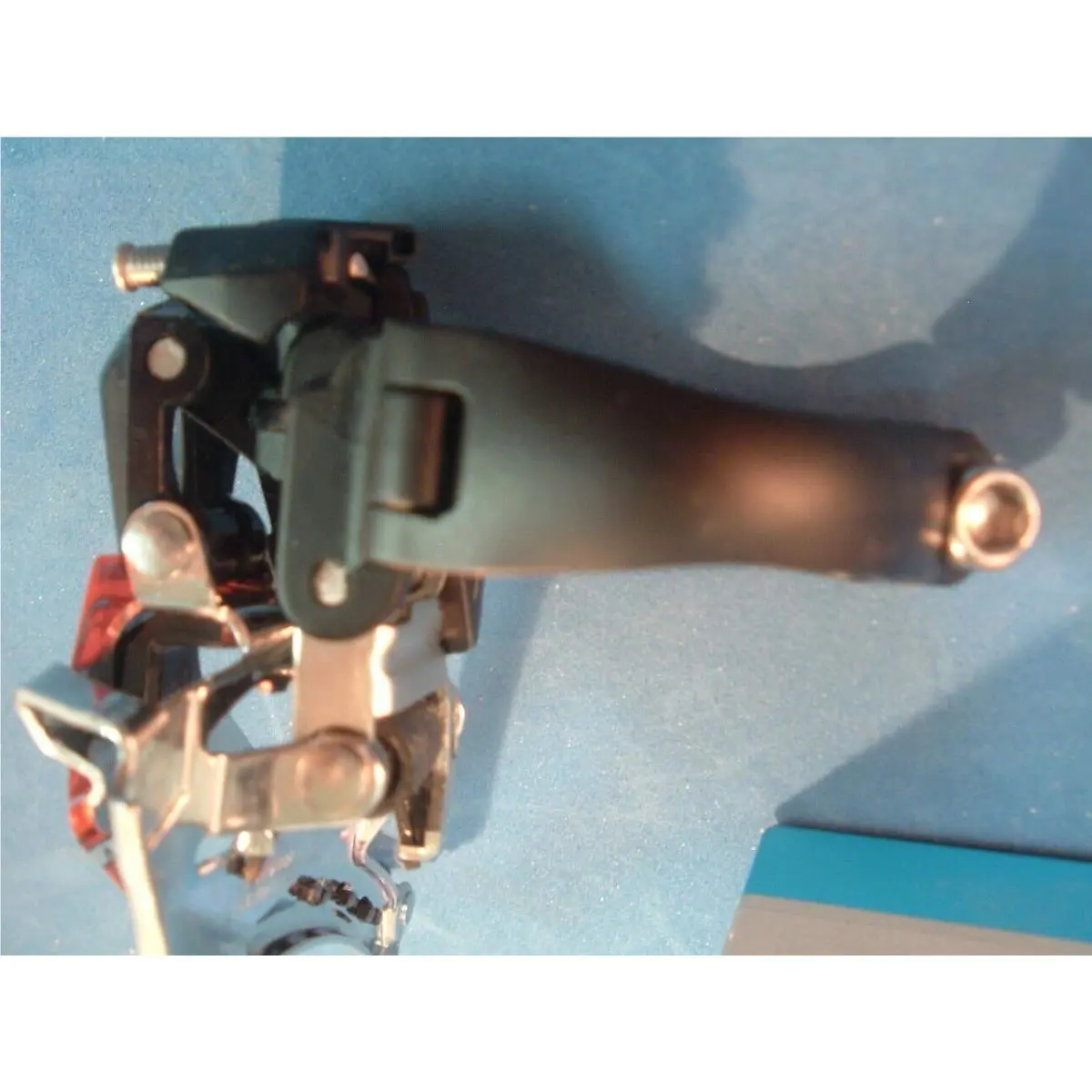 Shimano  - Ultegra - Ultegra - FD-R7000 - Silver / Black (UPC: 689228891951) 1
