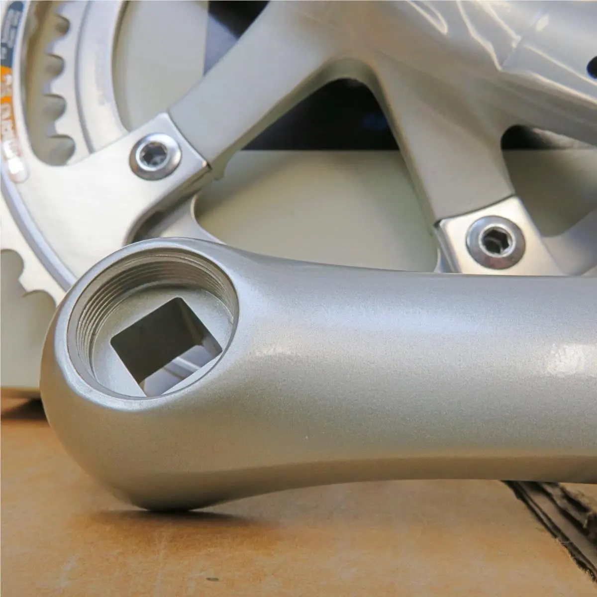 Shimano  - 105 - Gray / Silver 9