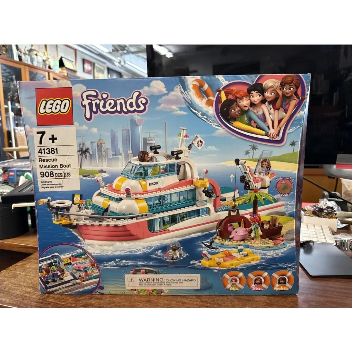 Lego Friends 41381 Rescue Mission Boat Retired Mia Olivia Andrea Minifigs