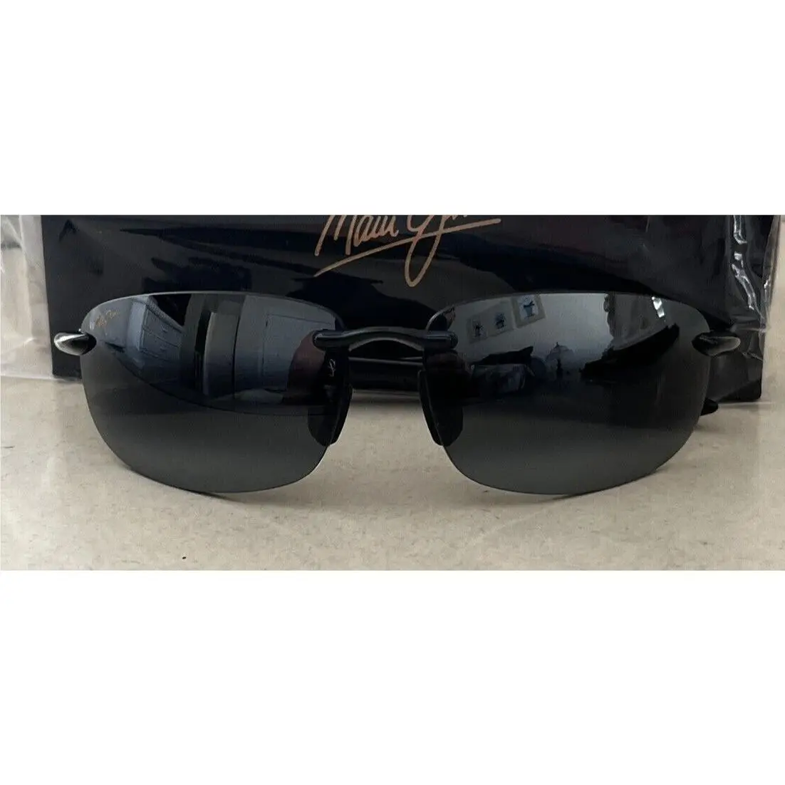 Polarized  Sunglasses Ho`okipa MJ 407-02 Black Frame W/neutral Grey Lens by Maui Jim