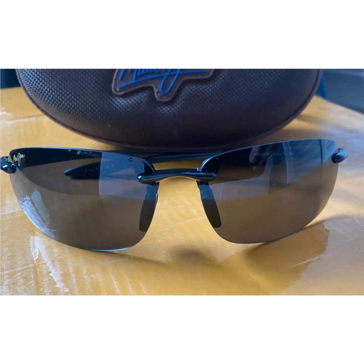Maui Jim 407-02 Ho`okipa Gloss Black Frame / Grey Polarized Lenses Hookipa - Frame: Black, Lens: Gray