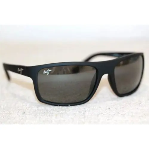 Sunglasses Byron Bay 746-02MR Matte Black Rubber / Gray Polarized Lens by Maui Jim