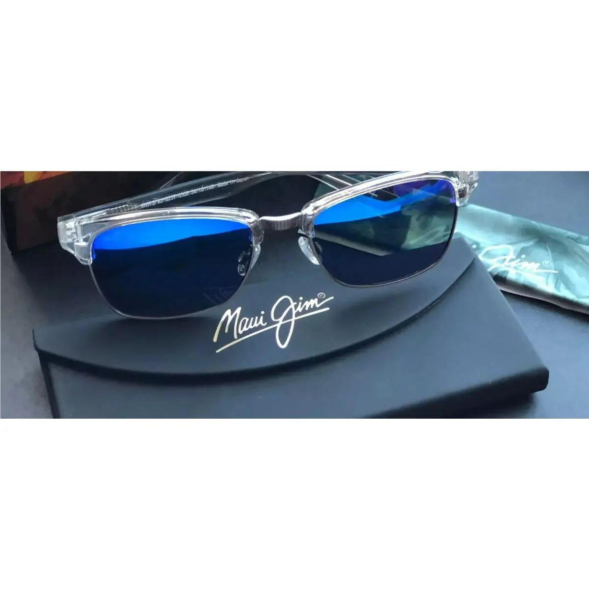Maui Jim Kawika Polarized Sunglasses B257-05CR Crystal/blue Hawaii Glass - Frame: Clear, Lens: Blue