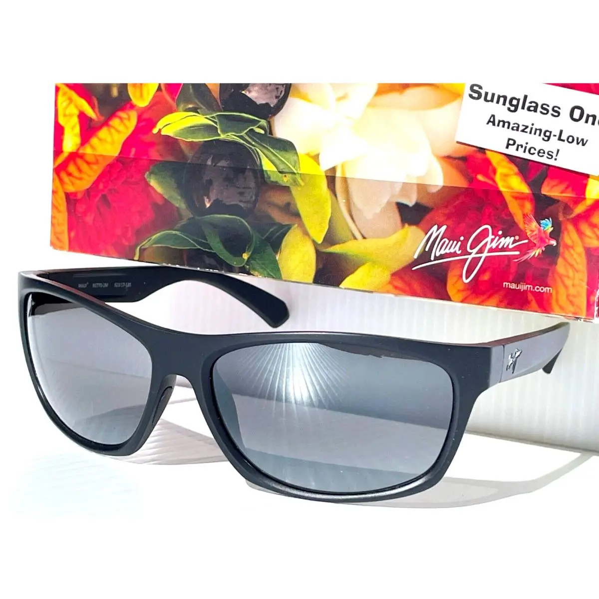 Tumbleland Black Polarized Grey Glass Lens Sunglass 770-2M by Maui Jim