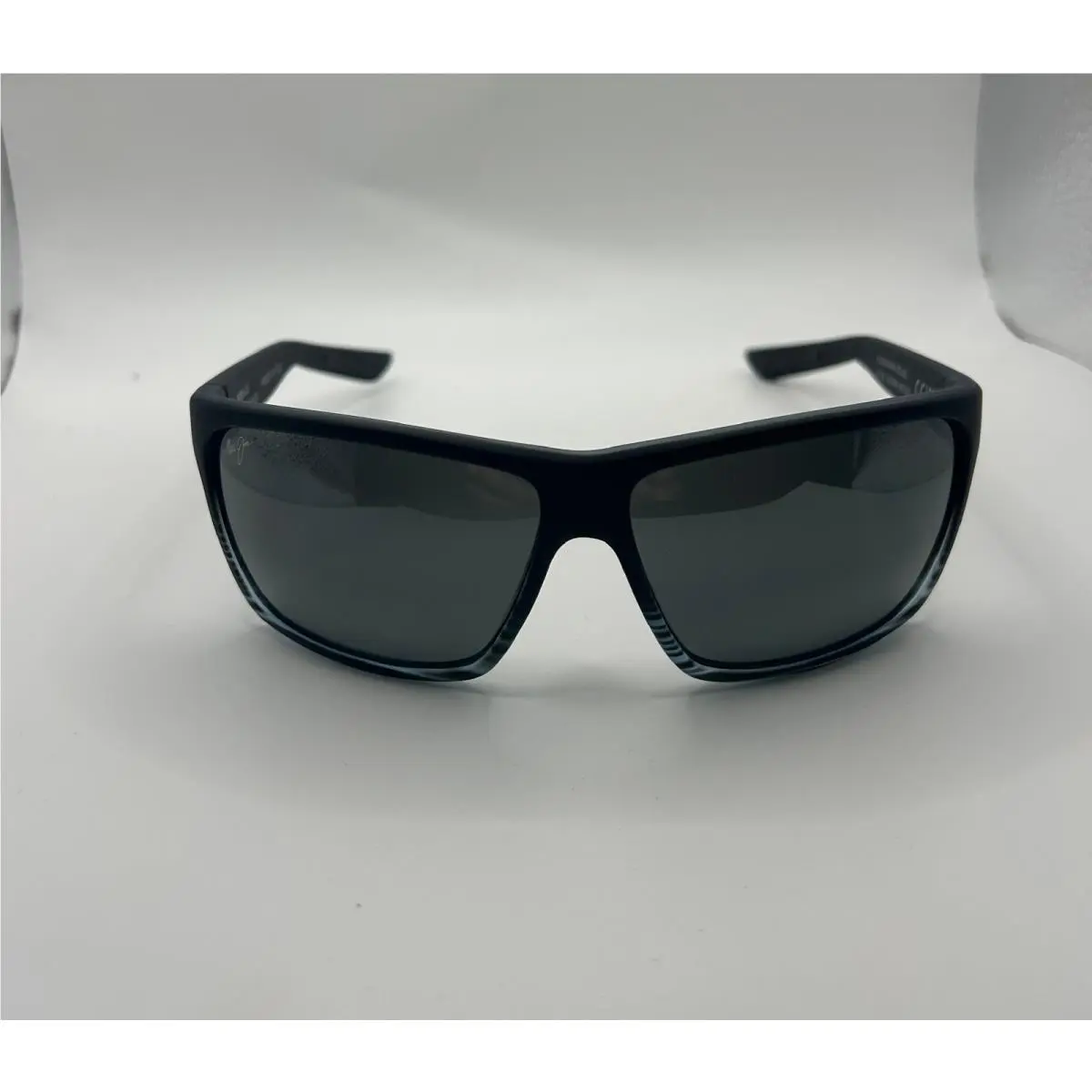 Maui Jim Alenuihaha Polarized Wrap Sunglasses Grey Black Stripe/neutral 839-11D