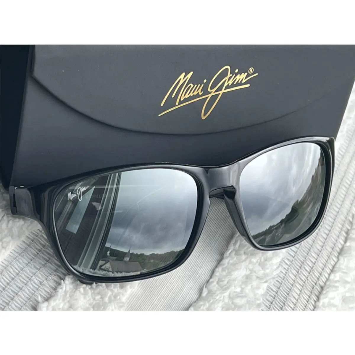 Maui Jim Mixed Plate MJ 721 02 Black Frame Grey Polarized Lens Sunglasses