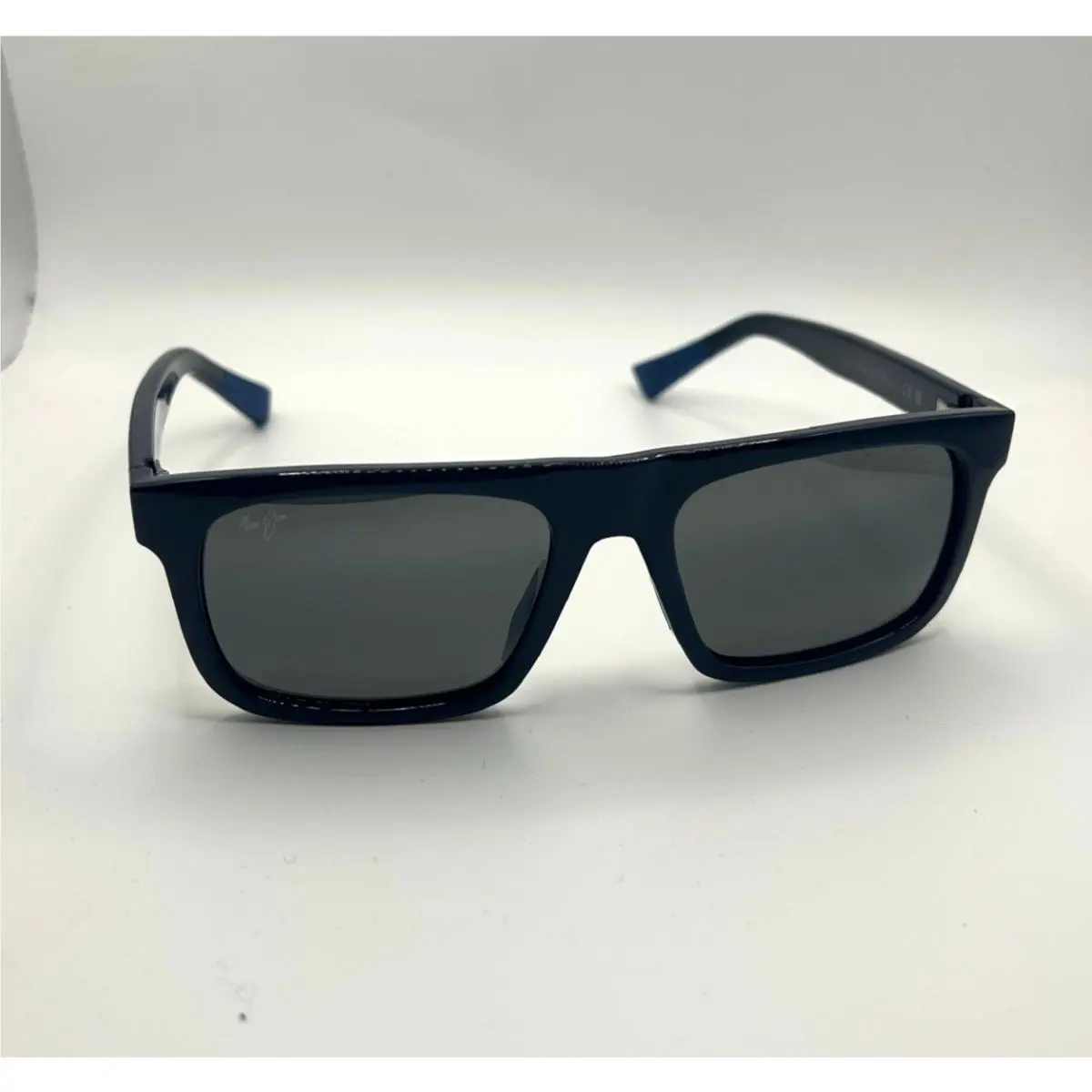 Maui Jim Unisex Opio Dove Grey 616-03 - Frame: Blue, Lens: Grey, Other Frame: Blue