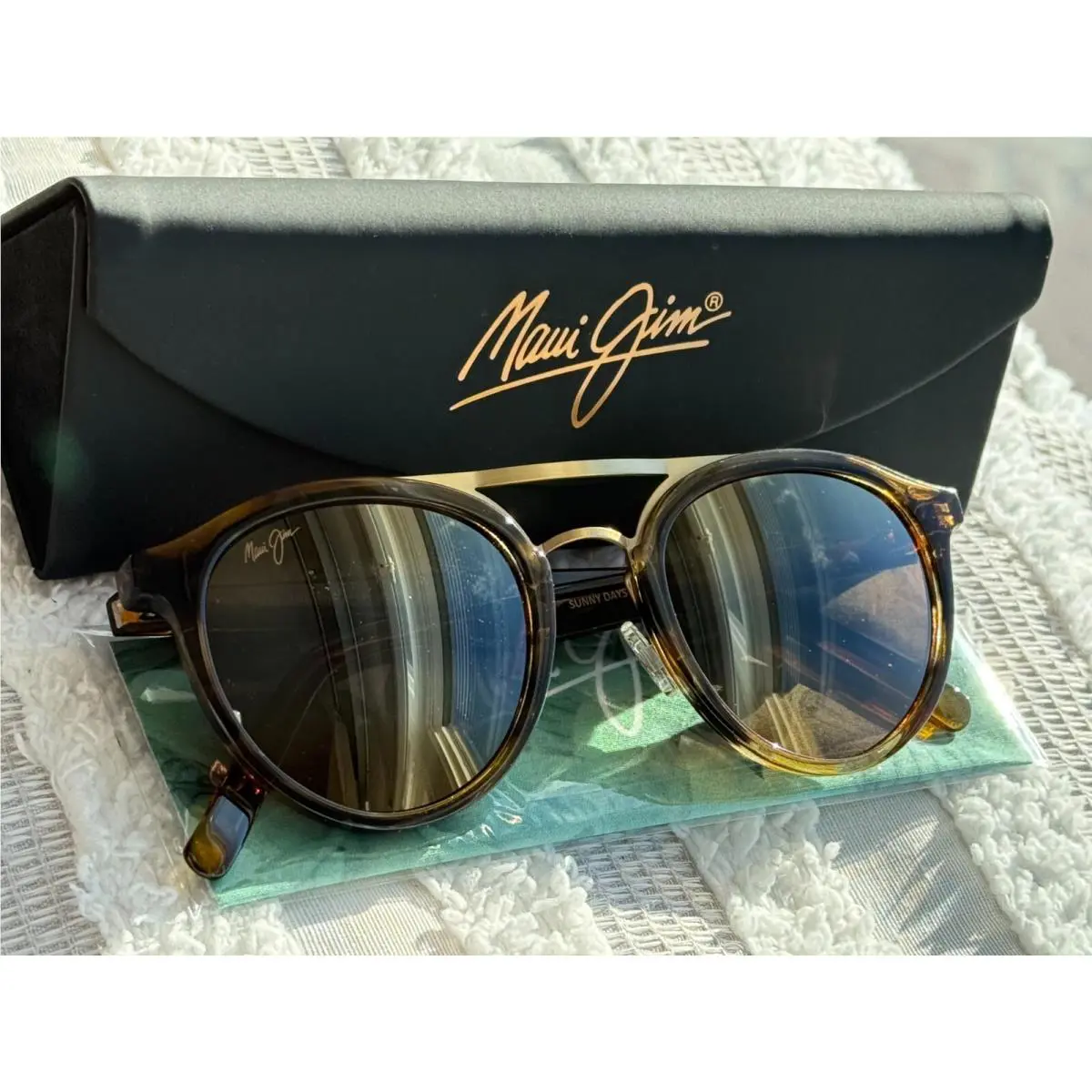 Maui Jim Sunny Days MJ 529 21D Honey Smoke Frame + Hcl Polarized Sunglasses