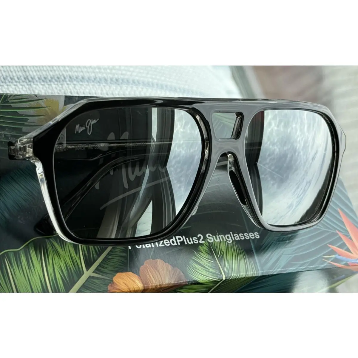 Maui Jim Wedges MJ 880 02 Black Grey Frame + Grey Polarized Lens Sunglasses