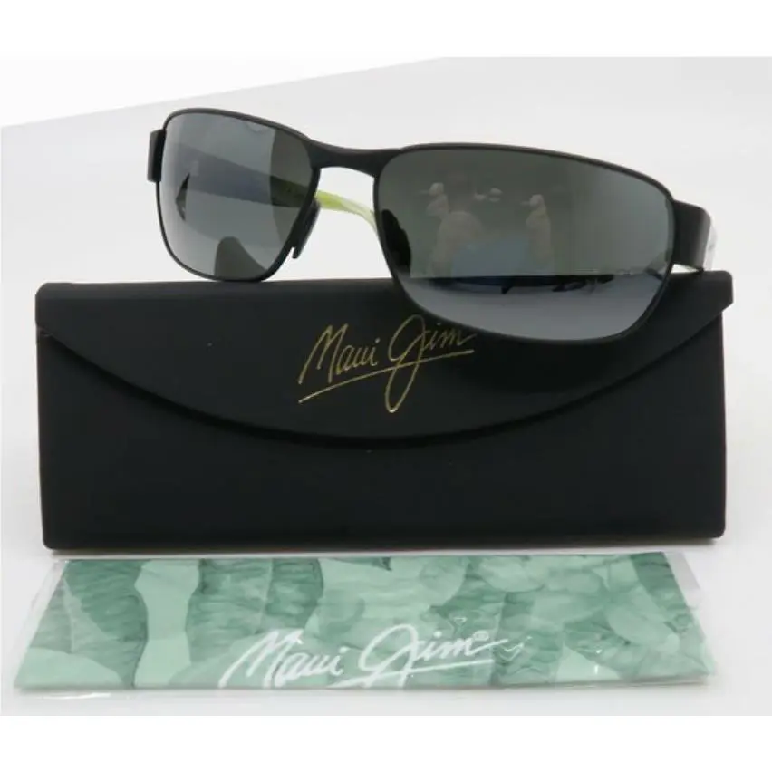 Maui Jim Sunglasses Black Coral MJ 249-2M Black Frames Grey Polarized Lenses