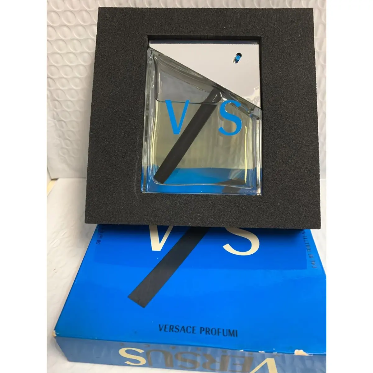 V/s Profumi Versus By Versace For Men - 1.7oz/50ml - Edt/spr