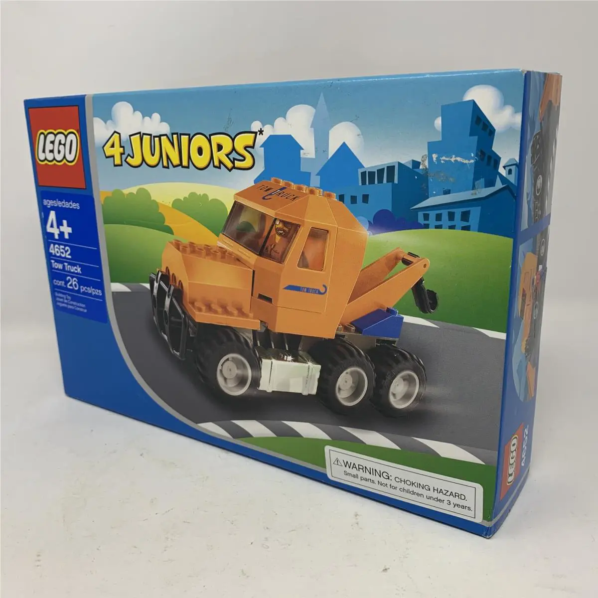 Lego 4652 4 Juniors City Tow Truck 2003