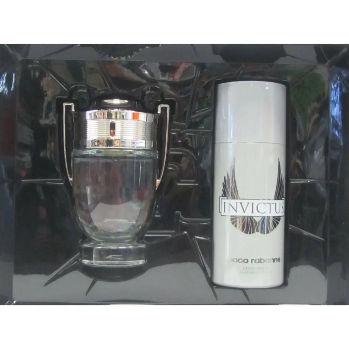Invictus by Paco Rabanne For Men Set 3.4 oz Edt Spray + 5.1 oz Deodorant Spray
