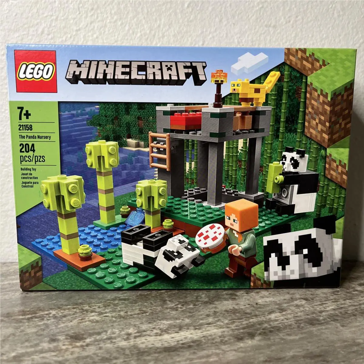 Lego The Panda Nursery Minecraft 21158 Building Toy Kids Retired Set Playset