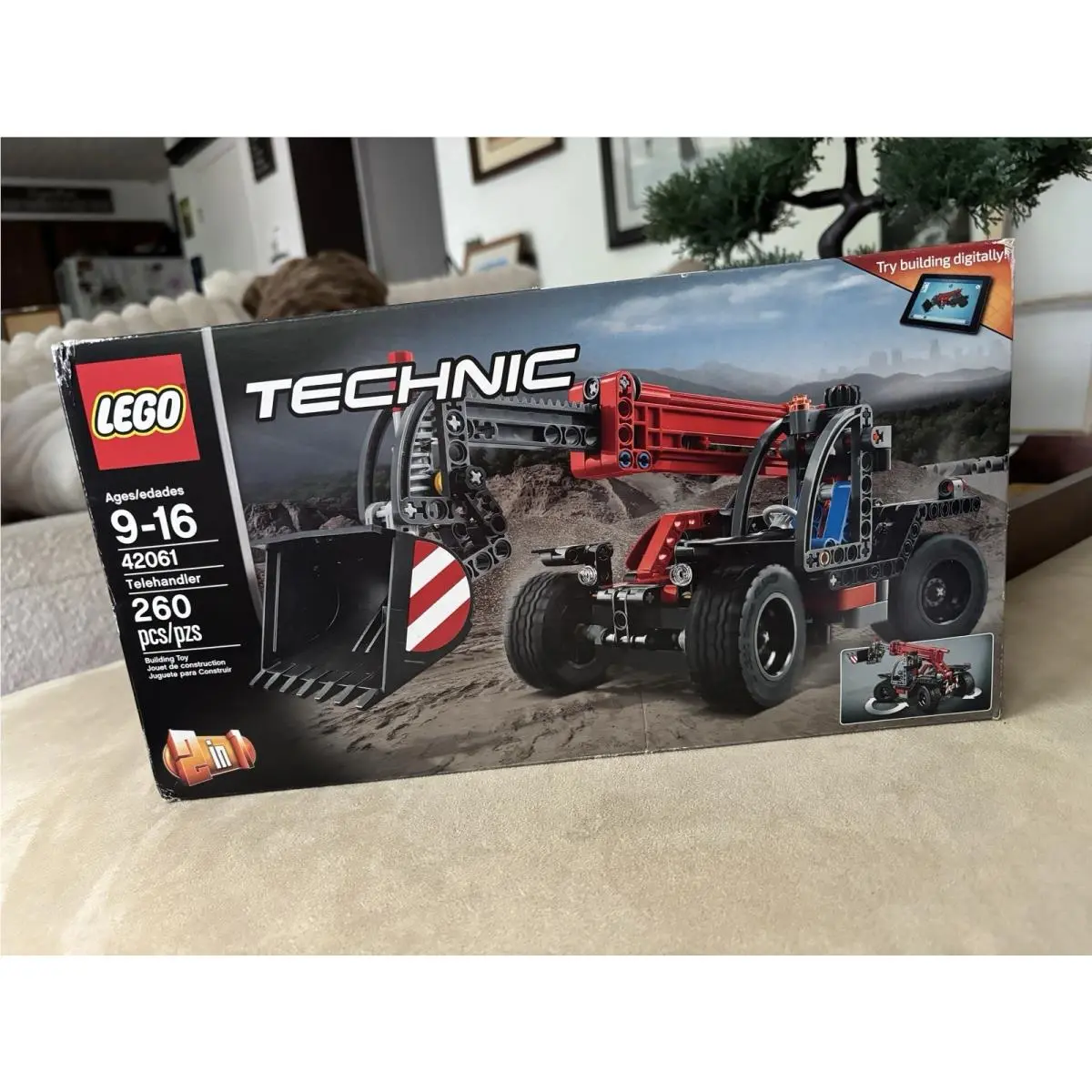 Lego Technic Telehandler 42061