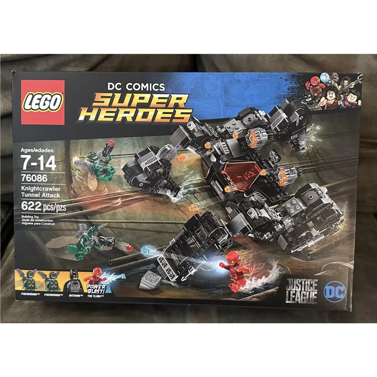 Lego DC Comics Super Heroes: Knightcrawler Tunnel Attack 76086 Retired