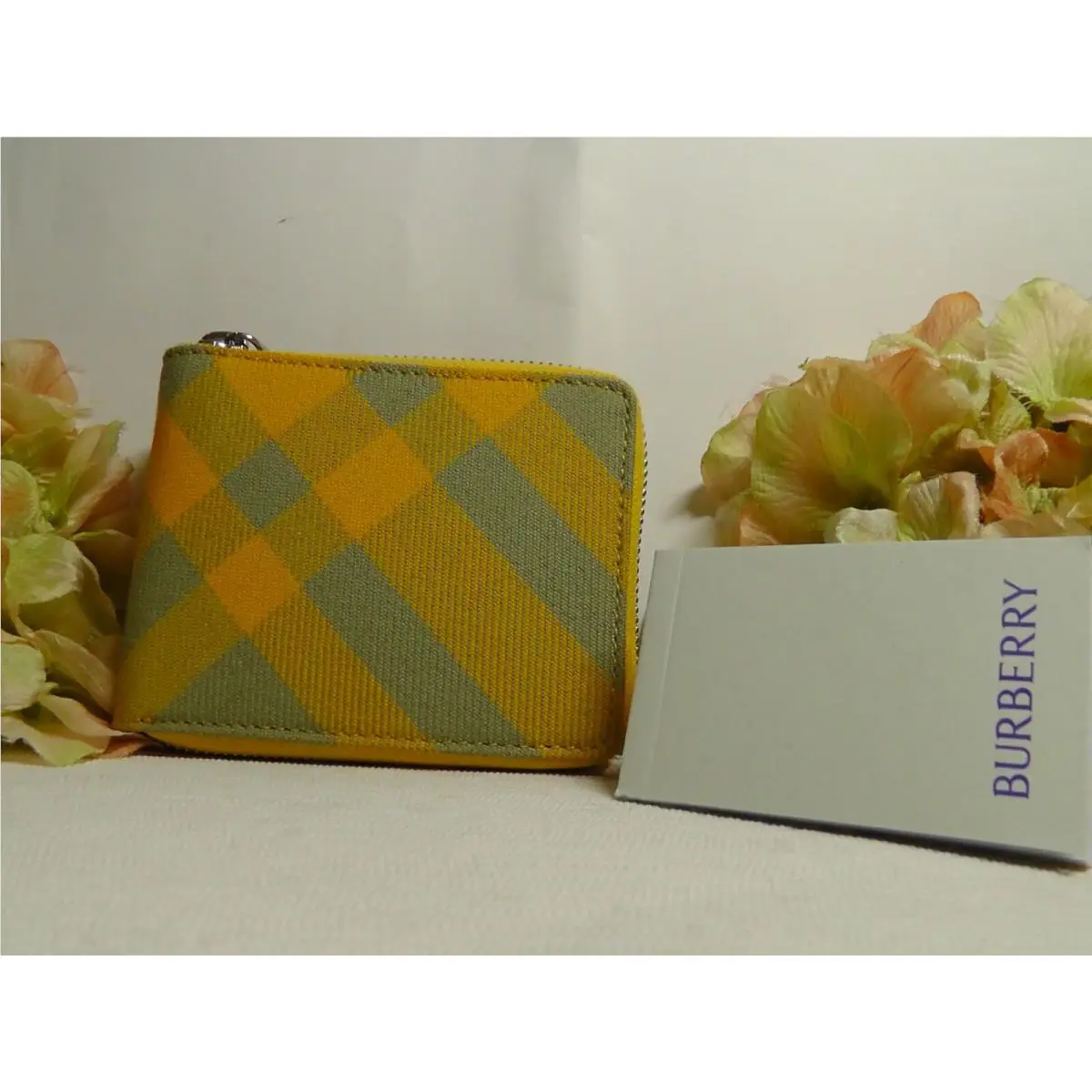 Burberry Daniels Hunter/multi Color Check Canvas Zip Around Wallet