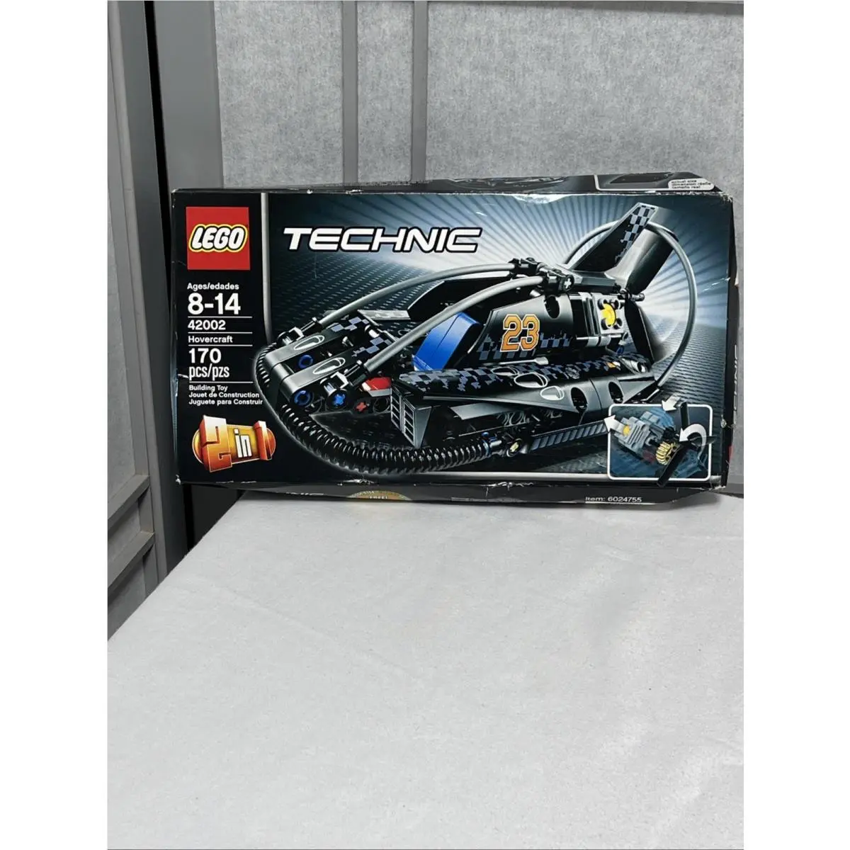 Lego Technic Hovercraft 42002 - Retired