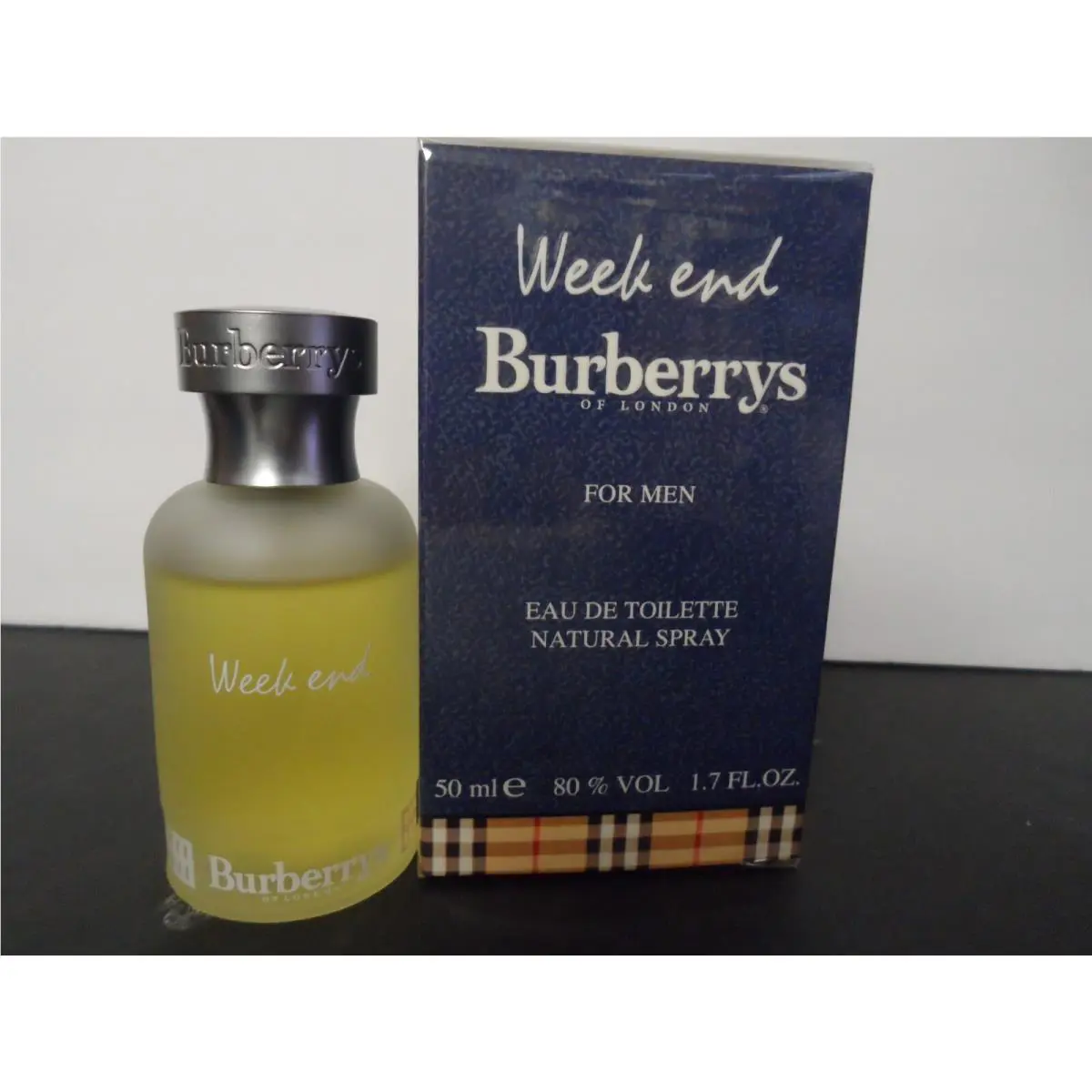 Weekend Burberrys of London Men Vintage 1.7 Oz/ 50 ml Edt Spray