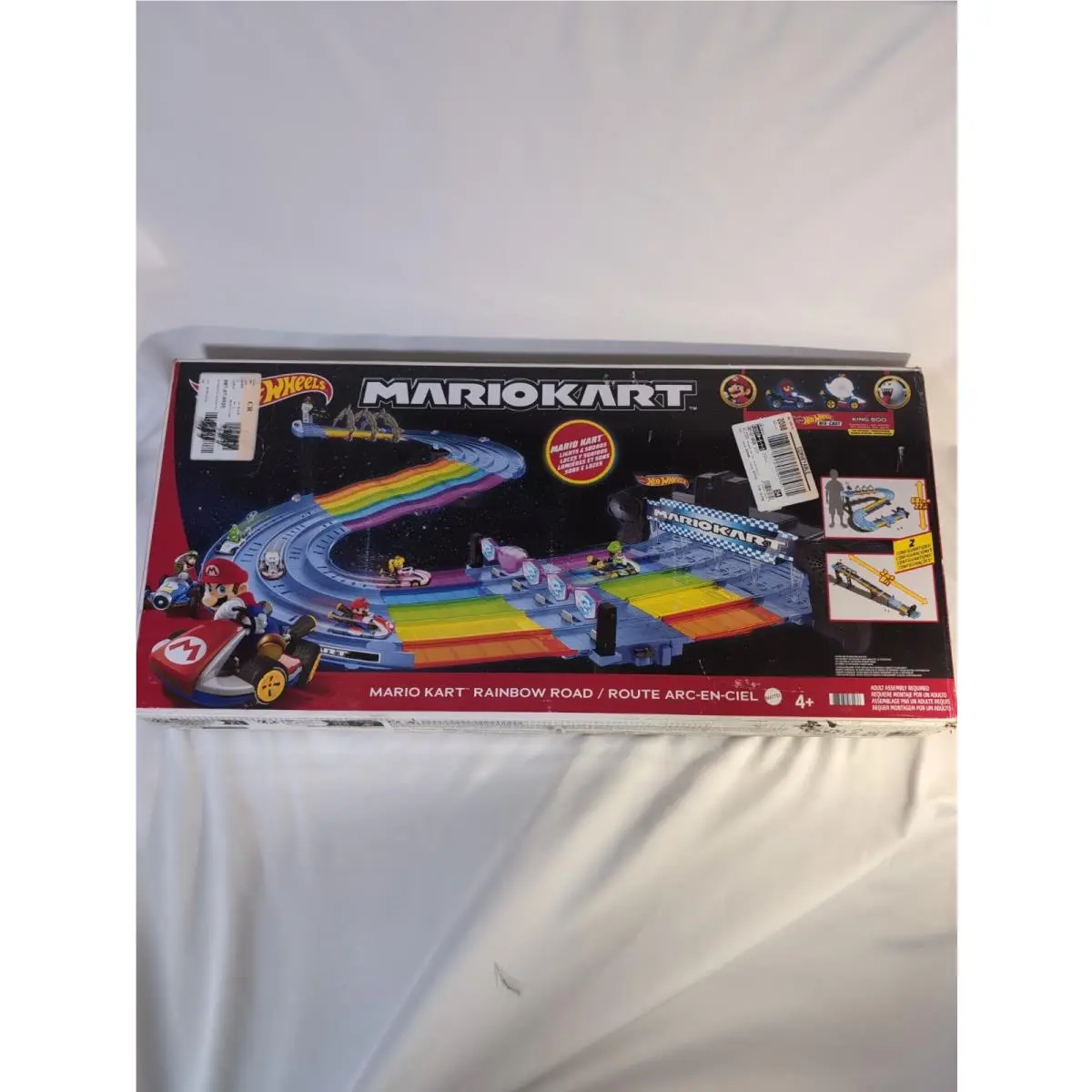 Hot Wheels Mario Kart Rainbow Road Raceway Track Set