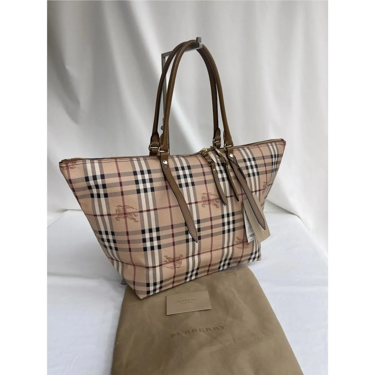 Burberry Haymarket Check Medium Salisbury Bag Tote Camel Aunt