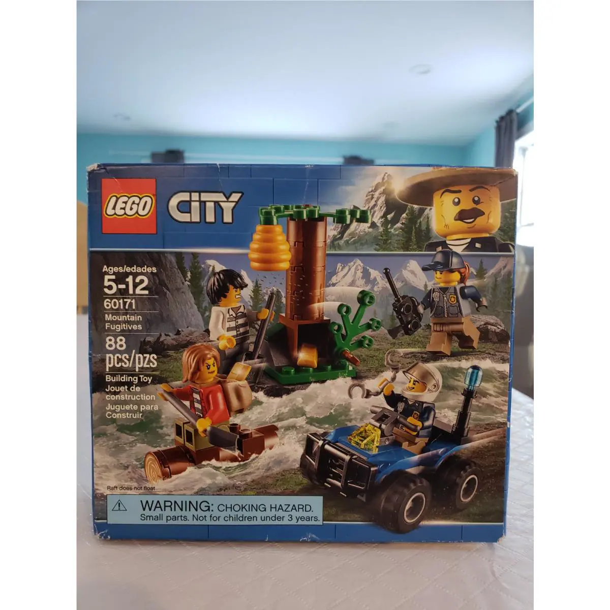 Lego City: Mountain Fugitives 60171 See Box Condition Retired