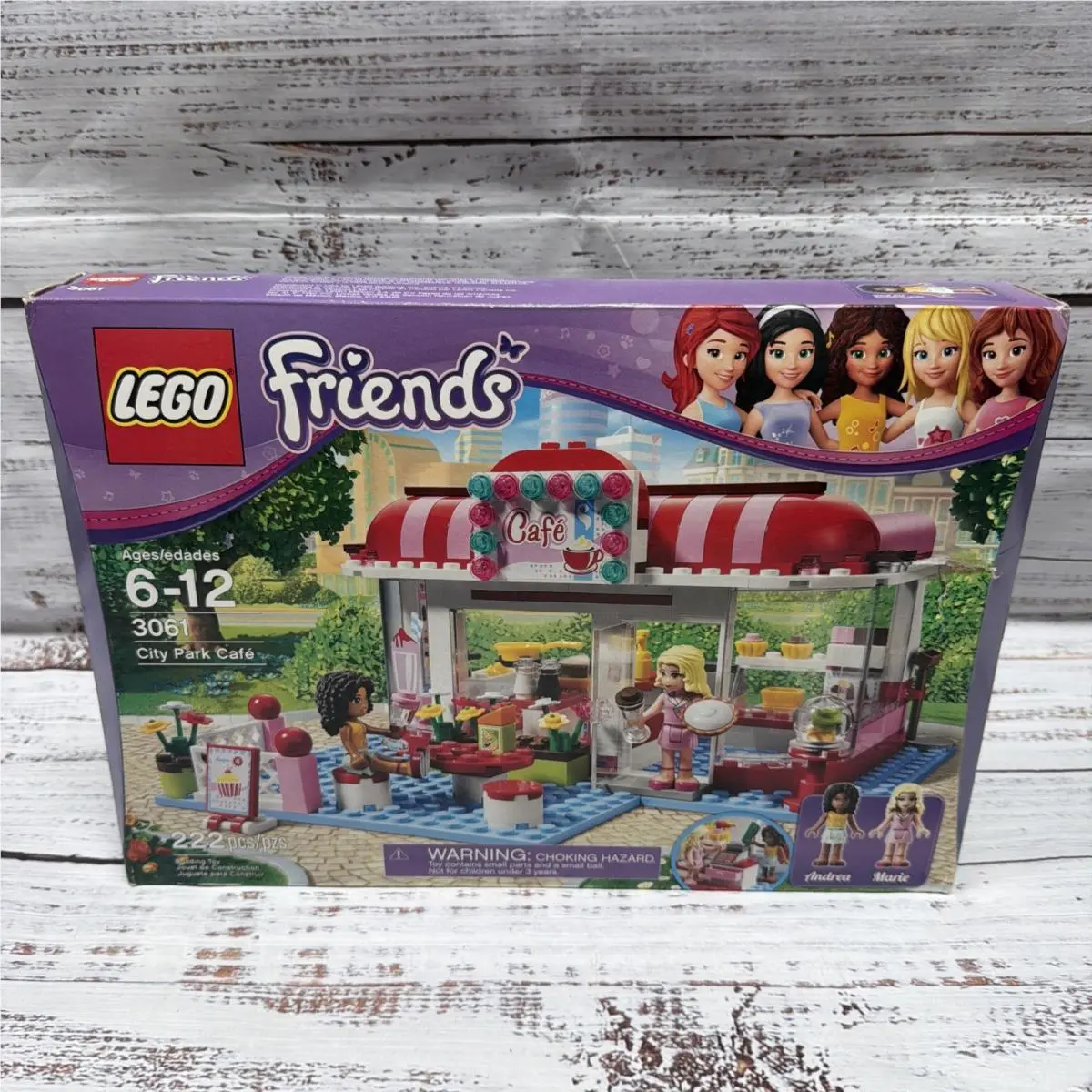Lego Friends 3061 City Park Cafe 2012 Retired Set